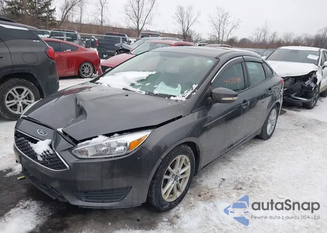 2016 Ford Focus Se z USA, uszkodzony, nr VIN 1FADP3F2XGL269144